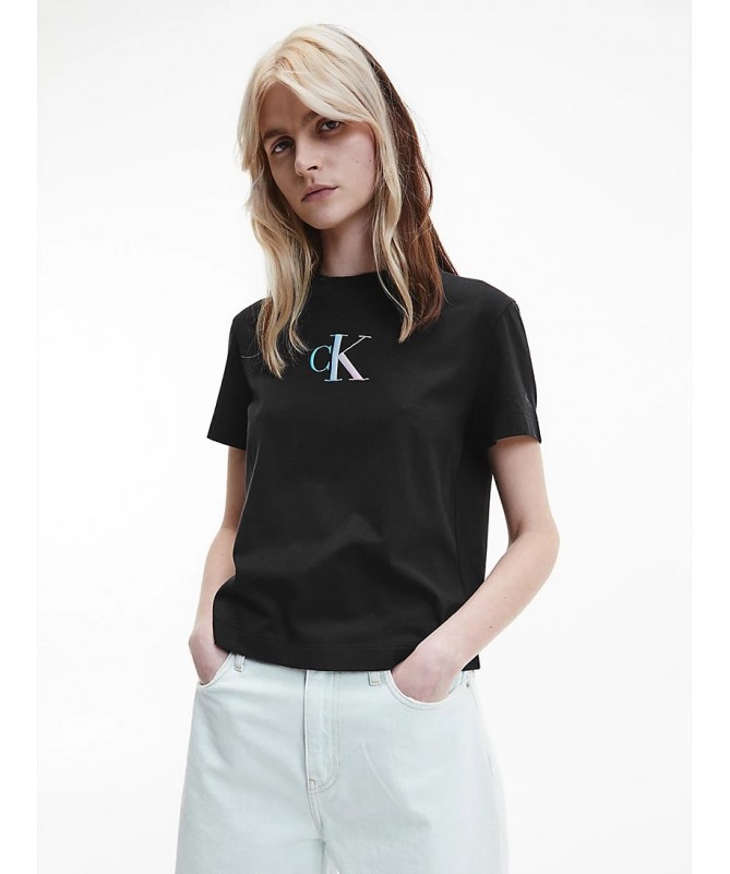 Tee shirt classique Calvin Klein pour femme avec Monogramme sur le devant. J20J219682 FIESTA CONCEPT STORE