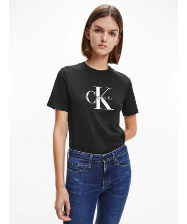 T shirt Calvin Klein femme avec logo métalisée. J20J216808 fiesta